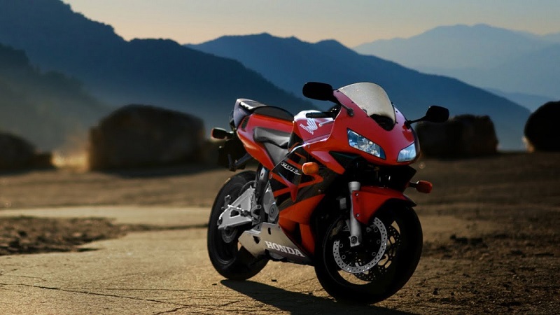 Sportbike Terbaru Honda, All New CBR600RR-R Bakal Diupgrade                    